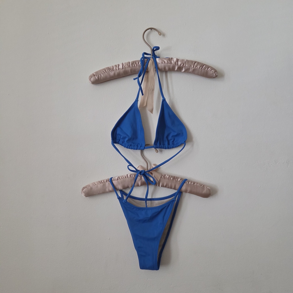La Hearts Blue and Tan Bikini Top